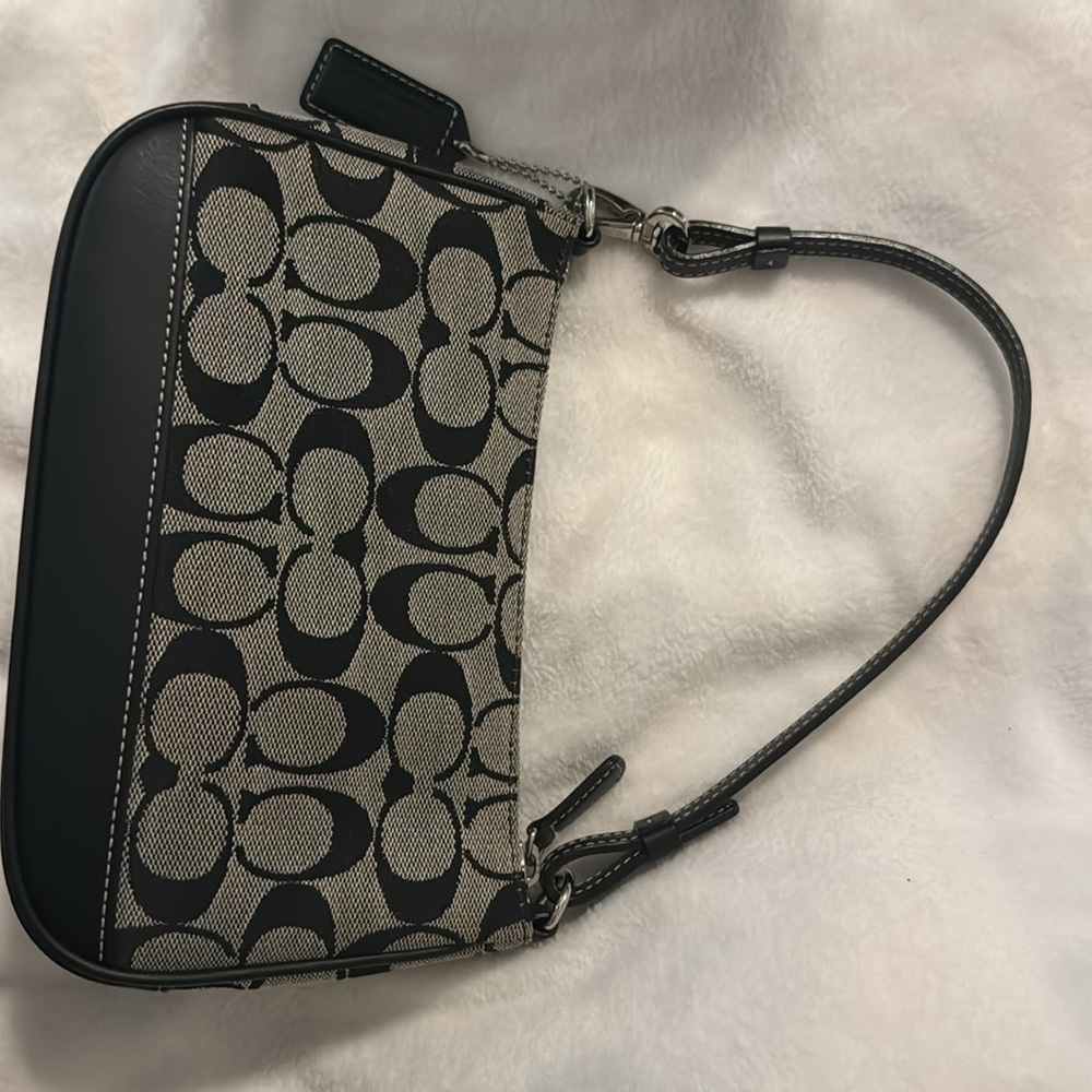 Coach bucket hat (purse SOLD) used like new condition